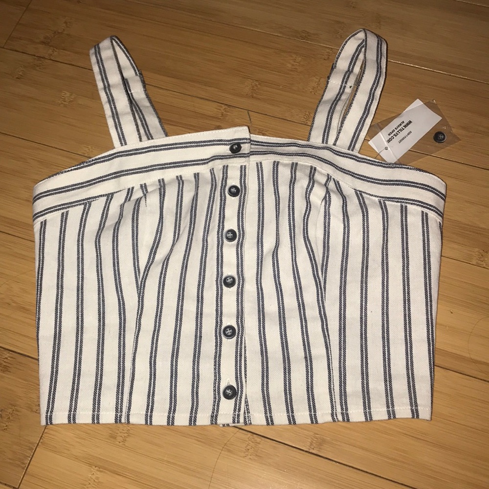 Tilly’s crop top